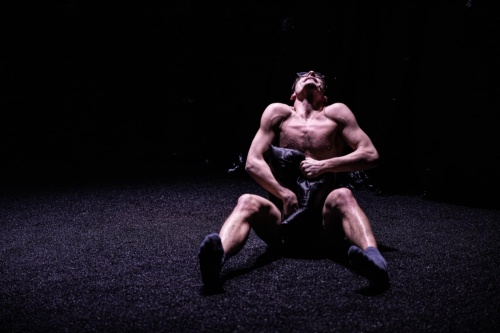  Πεταλούδες στο στομάχι - Σκηνοθεσία Κωνσταντίνος Ρήγος 