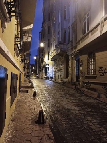 Ιστανμπούλ: Εκεί που συγκρούονται ήπειροι και αντηχεί η ιστορία